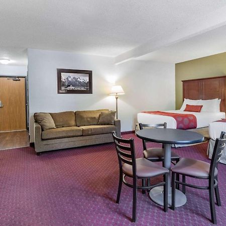 Baymont By Wyndham Bozeman Motel Buitenkant foto