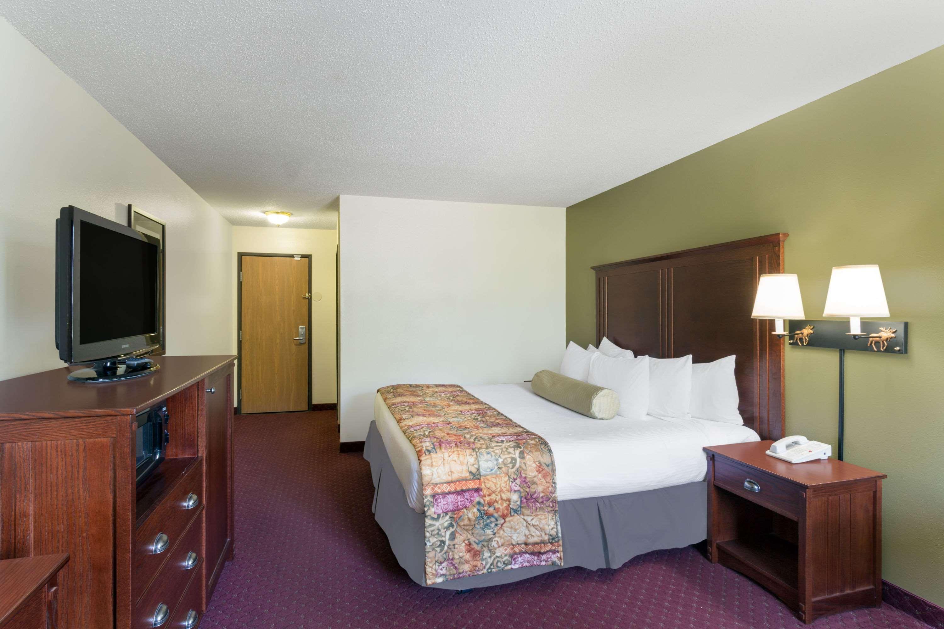 Baymont By Wyndham Bozeman Motel Buitenkant foto