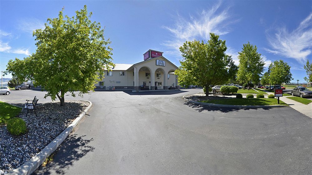 Baymont By Wyndham Bozeman Motel Buitenkant foto