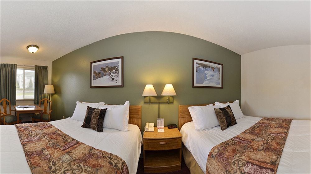 Baymont By Wyndham Bozeman Motel Buitenkant foto
