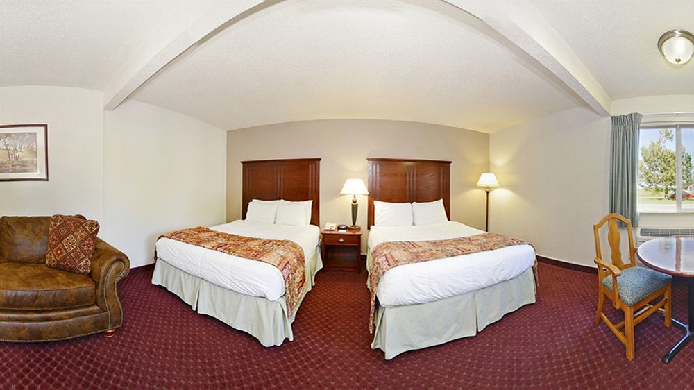 Baymont By Wyndham Bozeman Motel Buitenkant foto